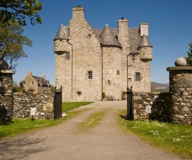 Barcaldine Castle