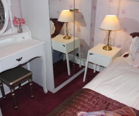 Edinburgh ADVO Guest House Hotel