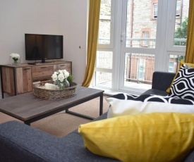 Brunswick Road - spacious 3BR 10 minutes from Princes Street