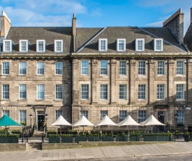 Courtyard by Marriott Edinburgh