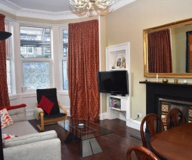 Dalkeith Road - Cosy 2BR close to trendy Newington & Old Town