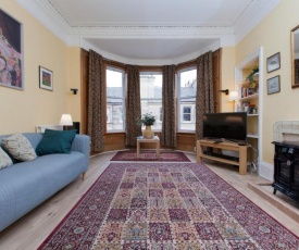 Elegant Traditional Edinburgh City Centre Flat