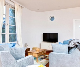 Gorgeous Home in Vibrant Leith - Sleeps 6