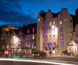 Grassmarket Hotel