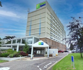 Holiday Inn Express Edinburgh City West, an IHG Hotel