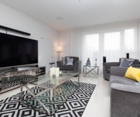 Luxurious Central Edinburgh Apartment - Sleeps 6