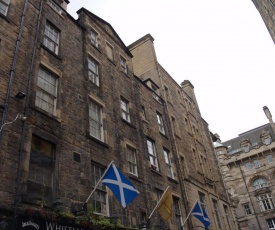 Niddry Street Apartments Edinburgh