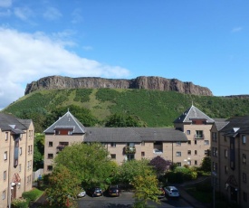 Parkside Terrace Apartment