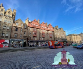 Royal Mile Romance by Heritage Of Scotland LLP