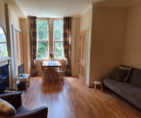 SALE! Cosy & Modern Apartment in Central Edinburgh