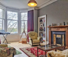 Stylish Stockbridge, Victorian Traditional Bright & Spacious flat, Edinburgh