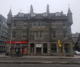 Aberdeen House Hotel
