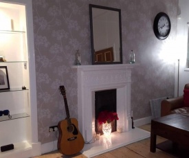 Lovely Victorian 2 bed apartment