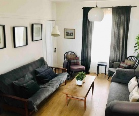 Queen Elizabeth Hospital apartment Glasgow