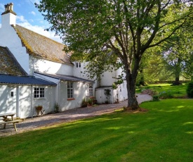 Fodderty Lodge East Wing 1 bed cottage in the Highlands