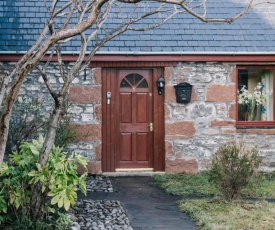 Kerrodown Cottage-Self Catering for 4 on the Highlands