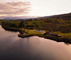 Cabins at Old Pier House