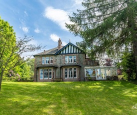 Foyers Bay Country House