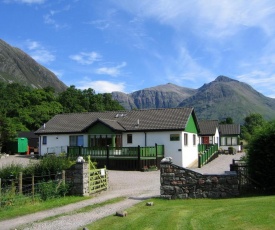 Holly Tree Cottage