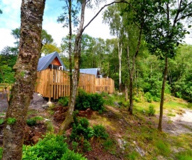 Glenfinnan Retreats, ASH CABIN