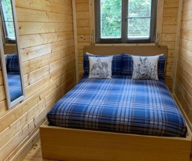 Duncairn Cabin 1 Dog Friendly And Mins From Town