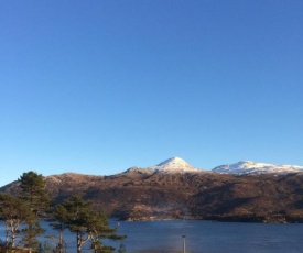 Lochalsh View en suite Kyle near Skye