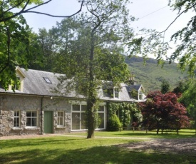 The Old Coach House, Alltshellach Cottages