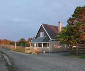 Macaulay Farm Lodge