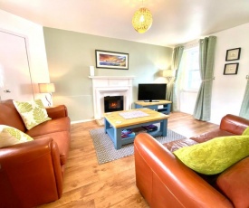 Cosy, Modern 2 Bedroom Apartment in the Centre of Inveraray