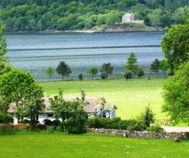 Ardno Cottage by Loch Fyne
