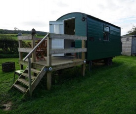 Shepherd's Hut Westcote