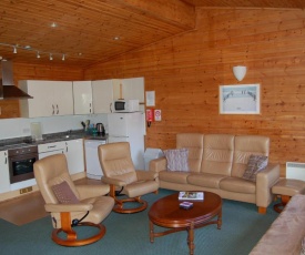 Woodland Pine Lodge